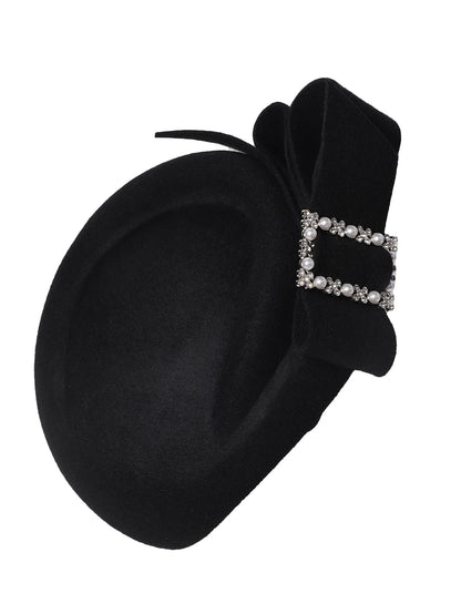 Elegant French Beret with Bow – Sophisticated Style