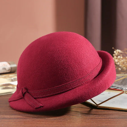 Chapéu Top Hat Britânico Aba Ondulada – Elegância Vintage