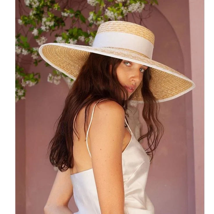 Chapéu de Palha Estilo Francês Hepburn – Aba Larga Flat Top Feminino Verão