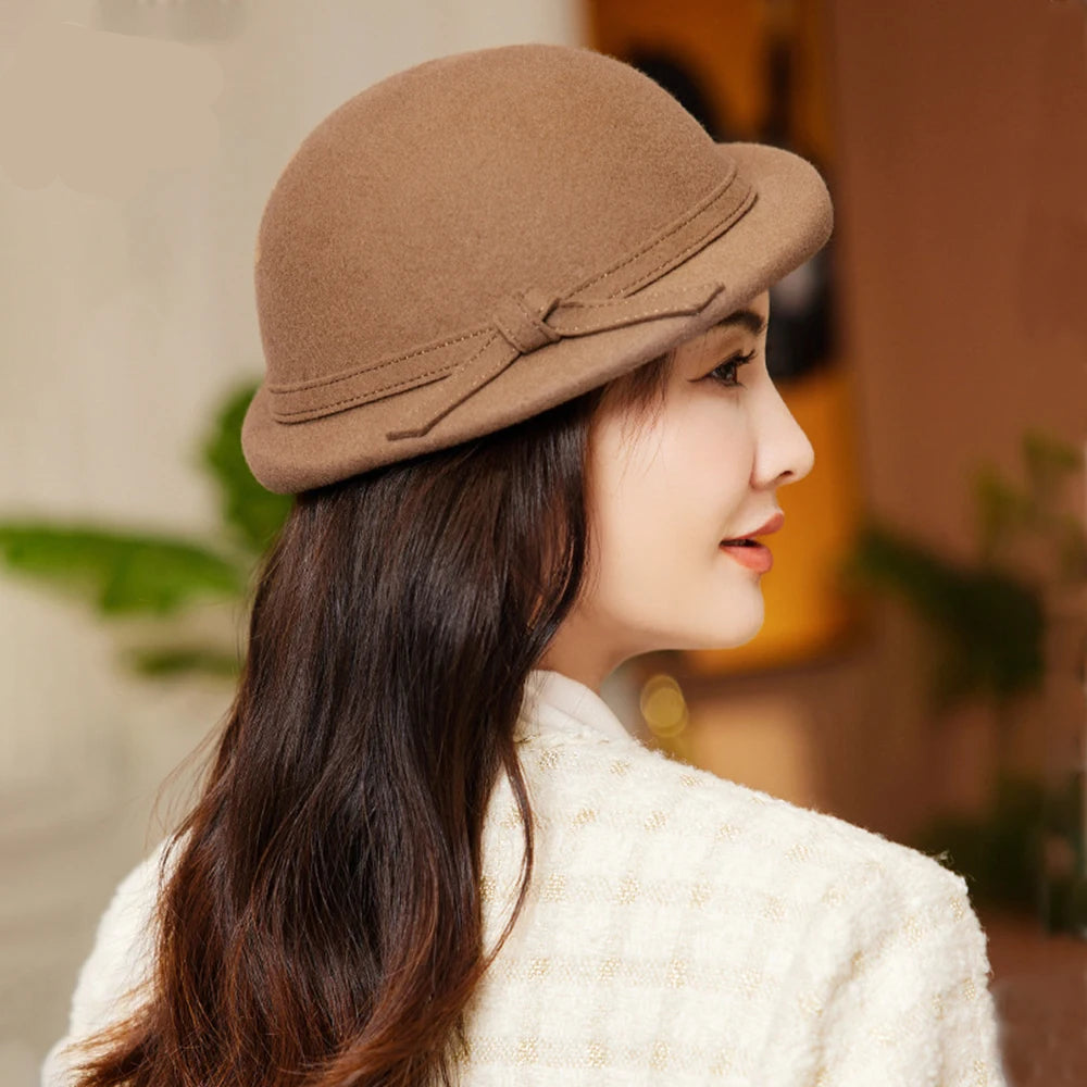 Chapéu Top Hat Britânico Aba Ondulada – Elegância Vintage