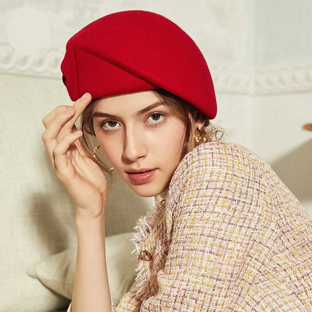 British Top Beret with Bow – Classic Elegance