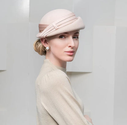 Elegant Wool Pillbox Beret – Sophisticated Style