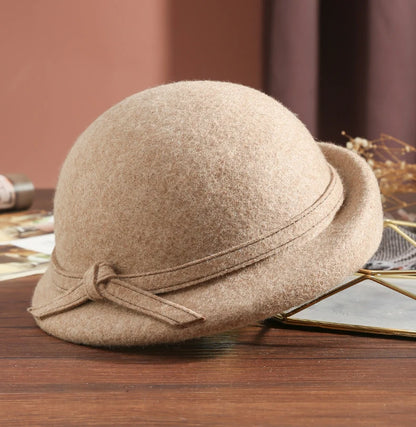Chapéu Top Hat Britânico Aba Ondulada – Elegância Vintage