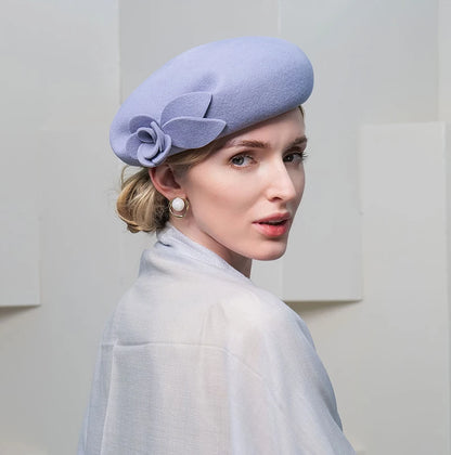 Fascinator Beret with Flower – Formal Elegance