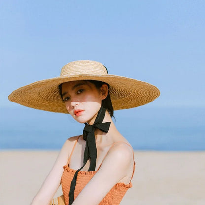 Chapéu de Sol de Palha Natural Aba Larga com Fita – Topo Plano Elegante Feminino