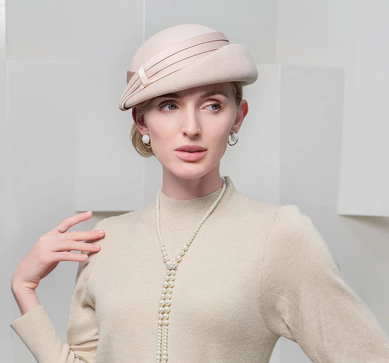 Elegant Wool Pillbox Beret – Sophisticated Style