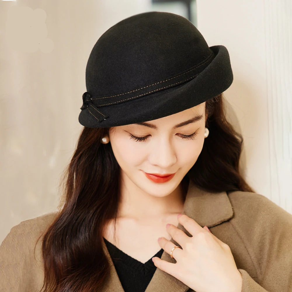 Chapéu Top Hat Britânico Aba Ondulada – Elegância Vintage