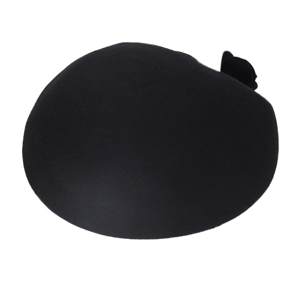 Fascinator Beret with Flower – Formal Elegance